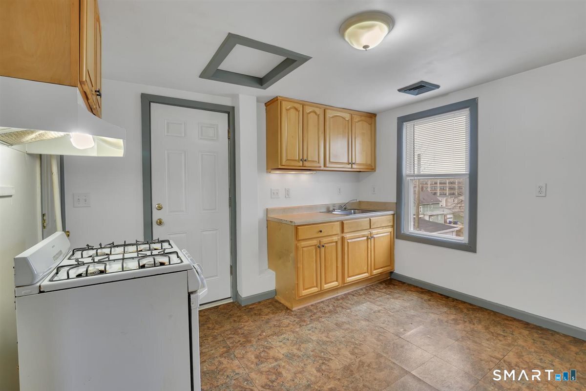 23 Summer Street Waterbury CT 06704