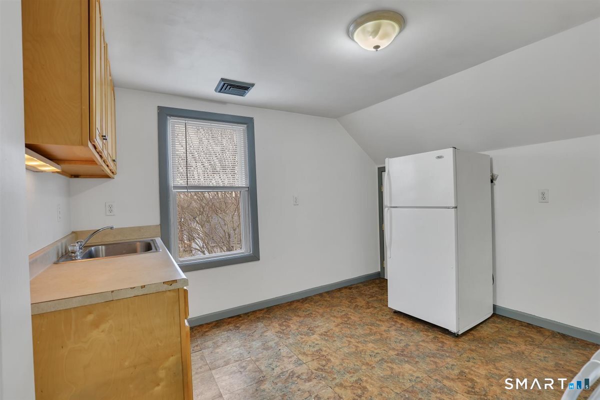23 Summer Street Waterbury CT 06704