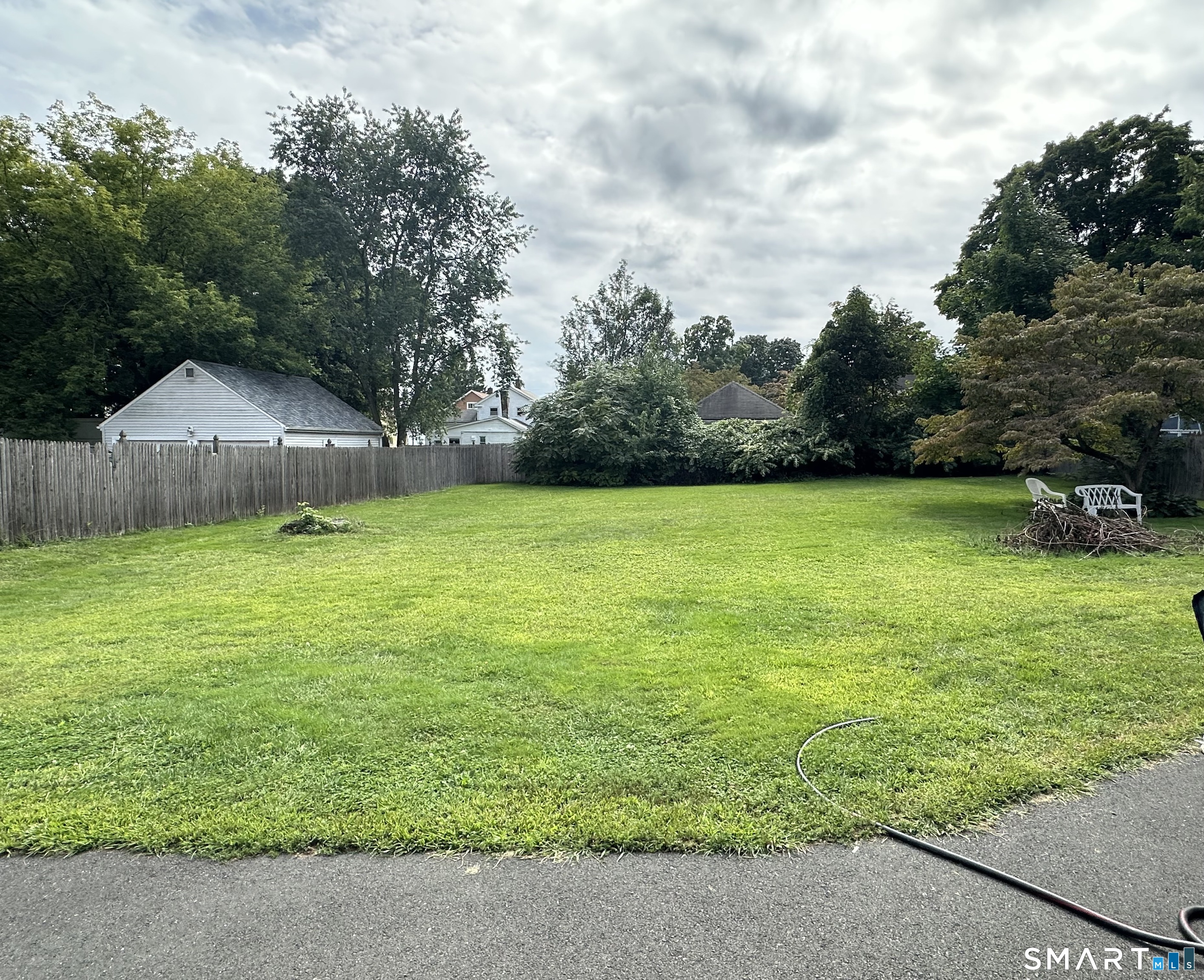 76-78 Oak Street Windsor Locks CT 06096