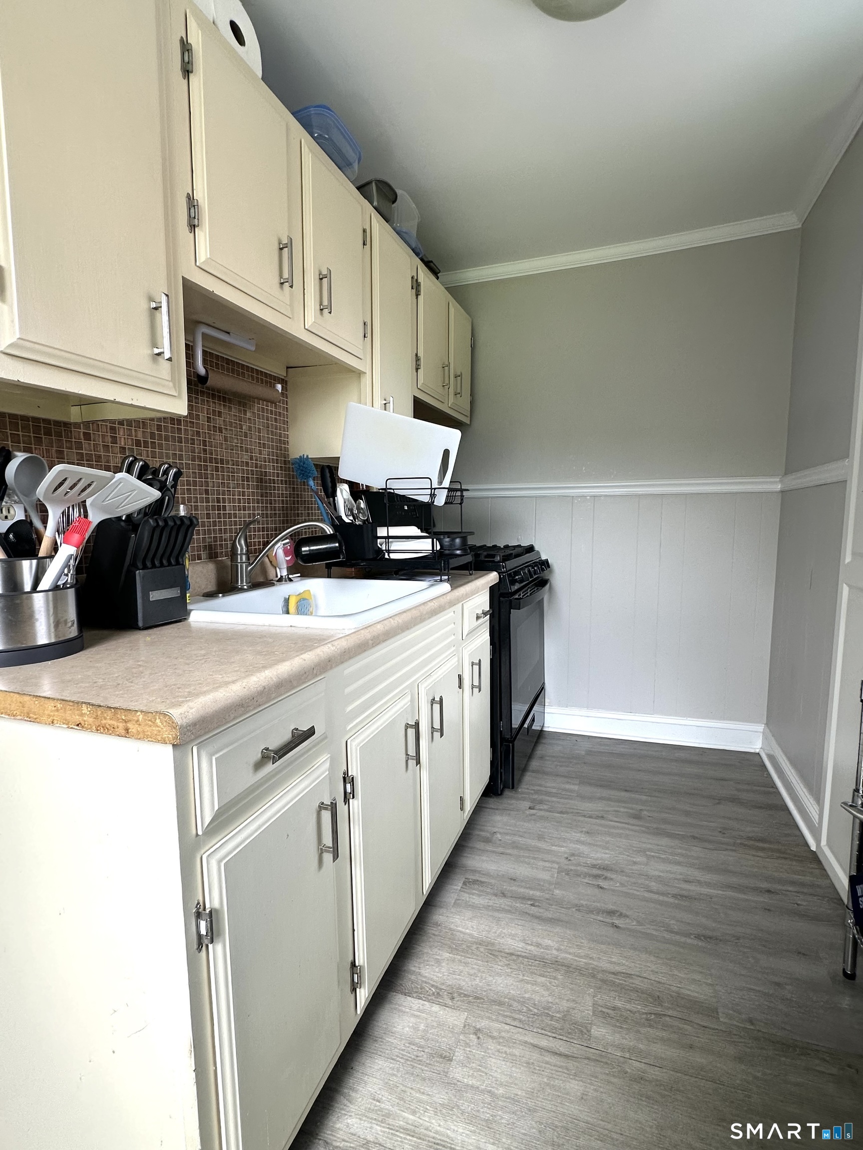 76-78 Oak Street Windsor Locks CT 06096