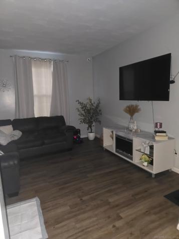 465 Pratt St Extension Meriden CT 06450