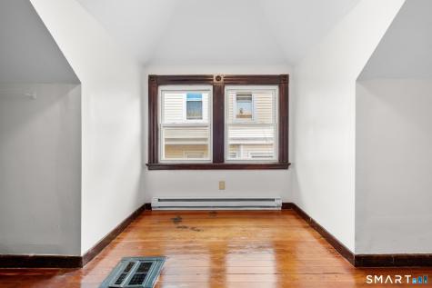 41 Plaza Avenue Waterbury CT 06710
