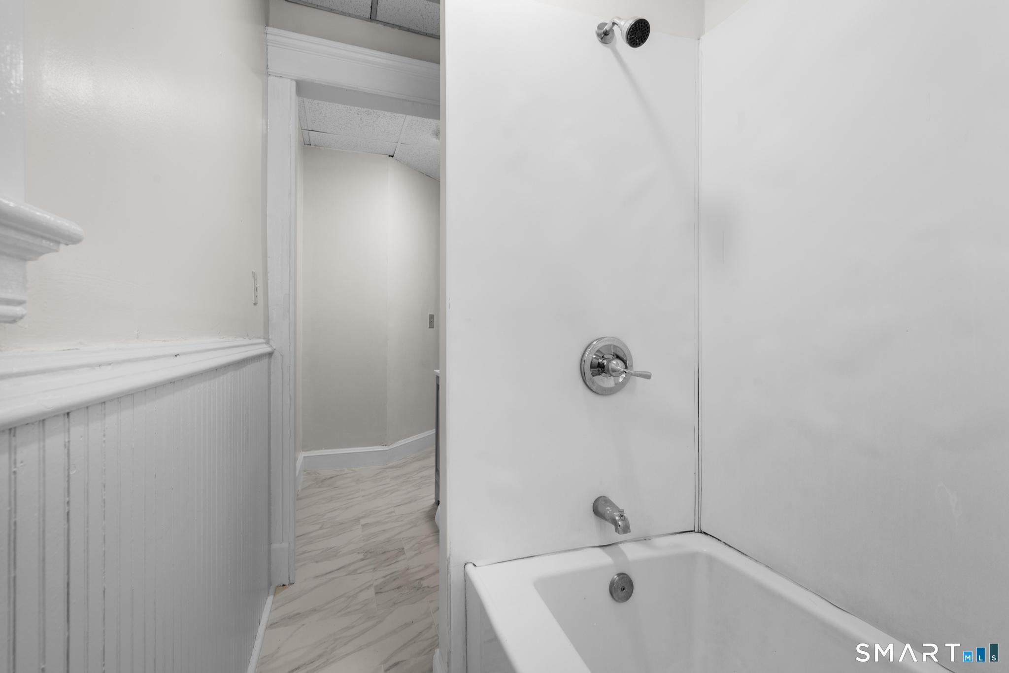 41 Plaza Avenue Waterbury CT 06710