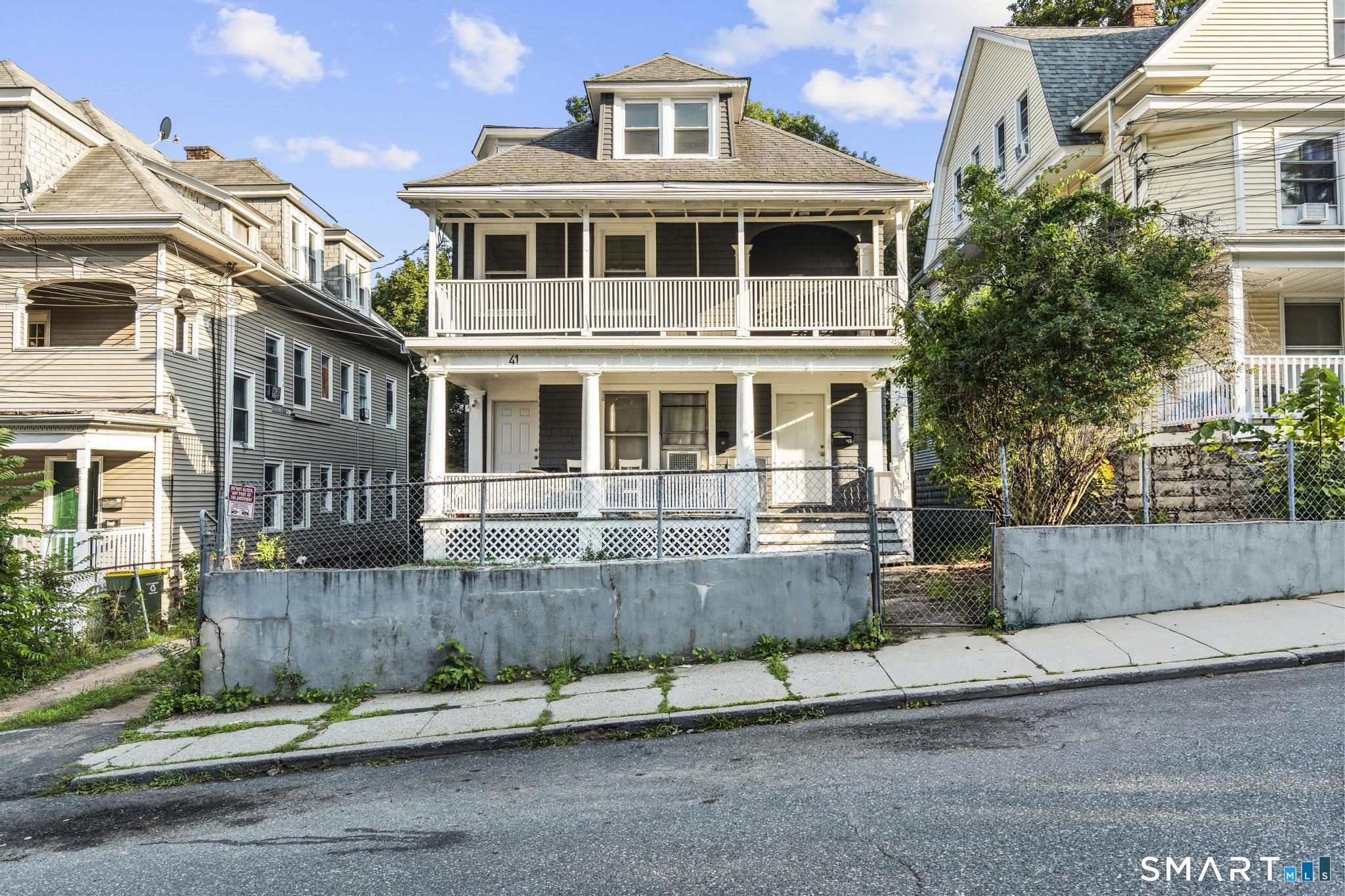 41 Plaza Avenue Waterbury CT 06710