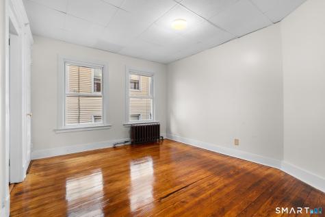 41 Plaza Avenue Waterbury CT 06710