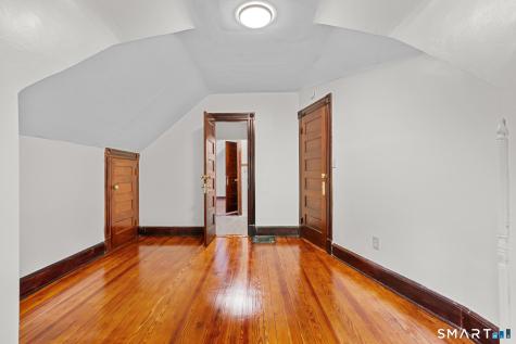 41 Plaza Avenue Waterbury CT 06710
