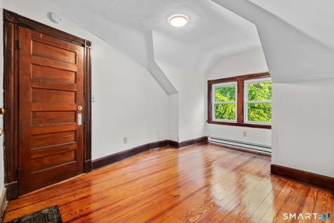 41 Plaza Avenue Waterbury CT 06710
