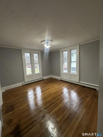 7 Mckinley Avenue Norwich CT 06360