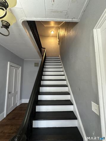 7 Mckinley Avenue Norwich CT 06360