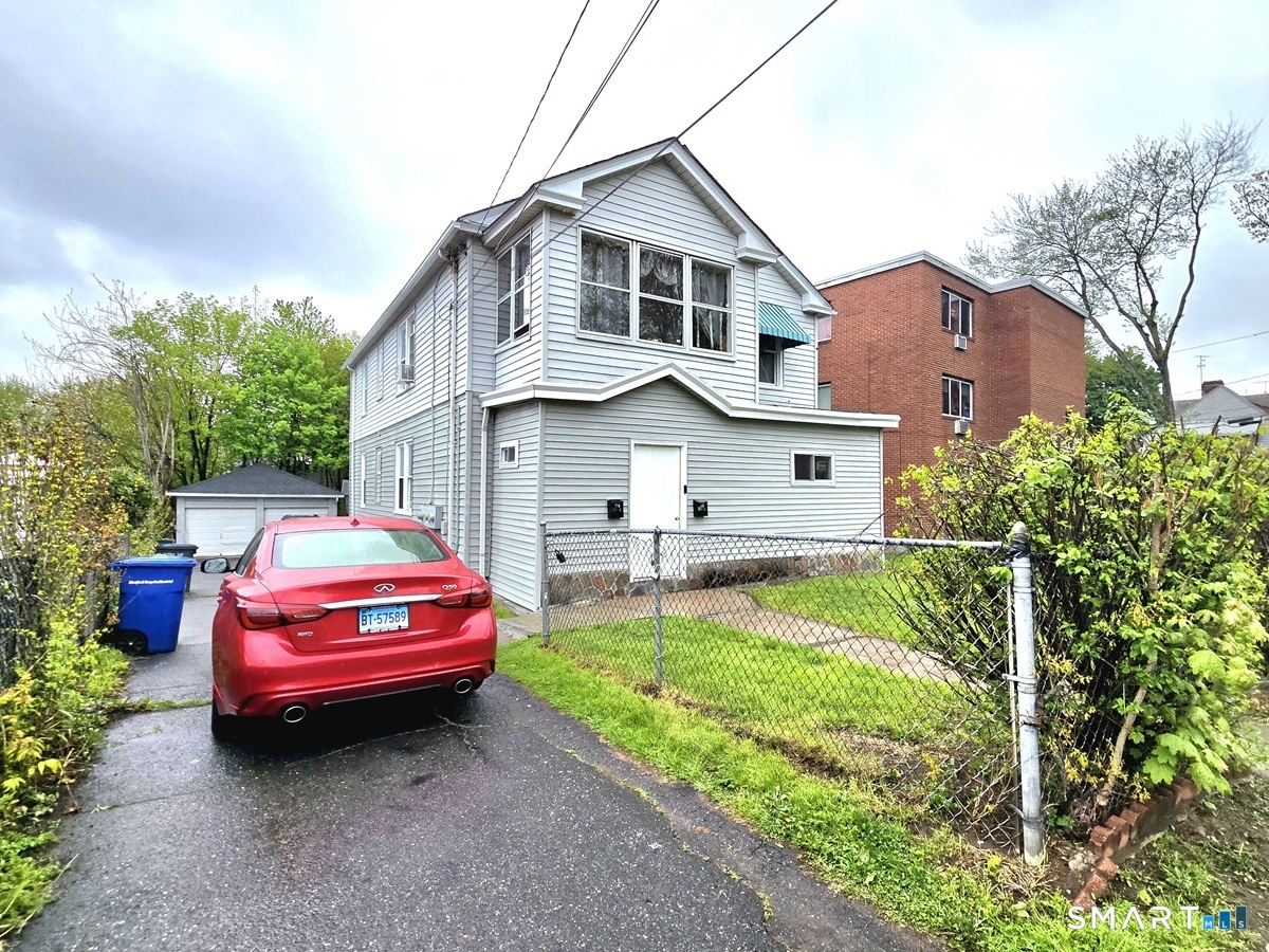 210 Hillside Avenue Hartford CT 06106