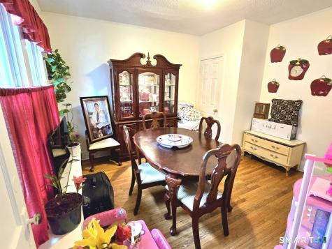 210 Hillside Avenue Hartford CT 06106