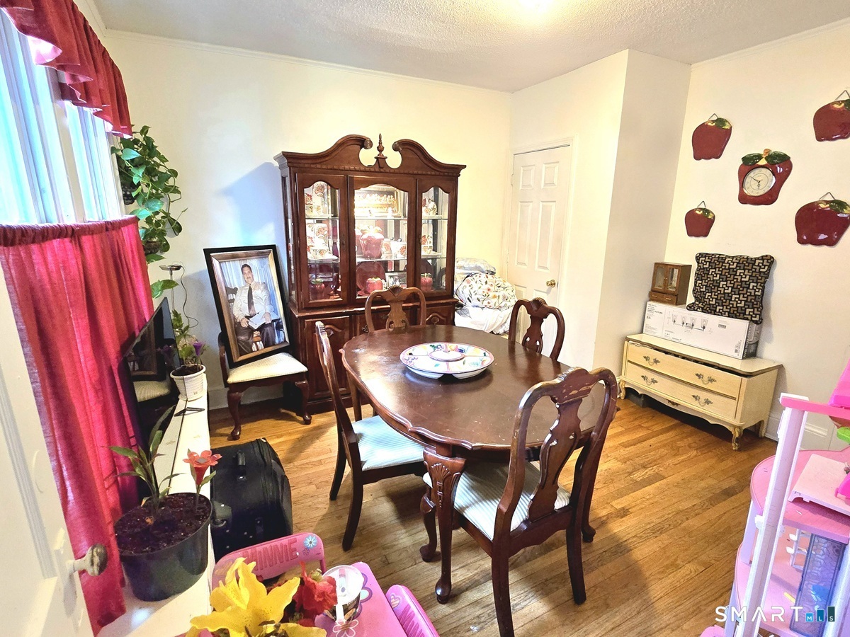 210 Hillside Avenue Hartford CT 06106