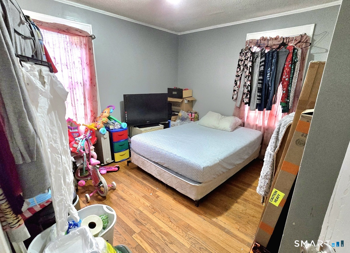 210 Hillside Avenue Hartford CT 06106