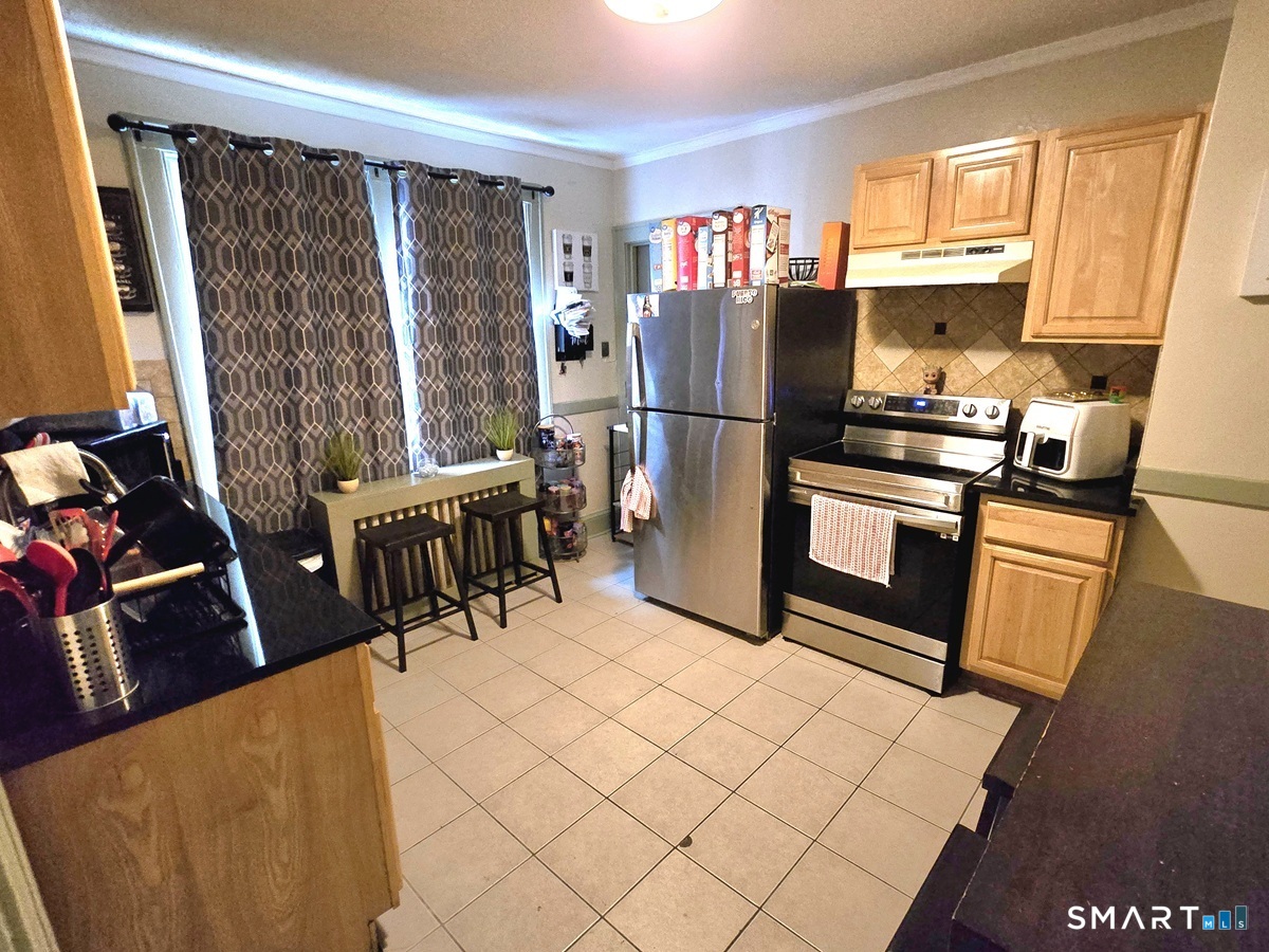 210 Hillside Avenue Hartford CT 06106