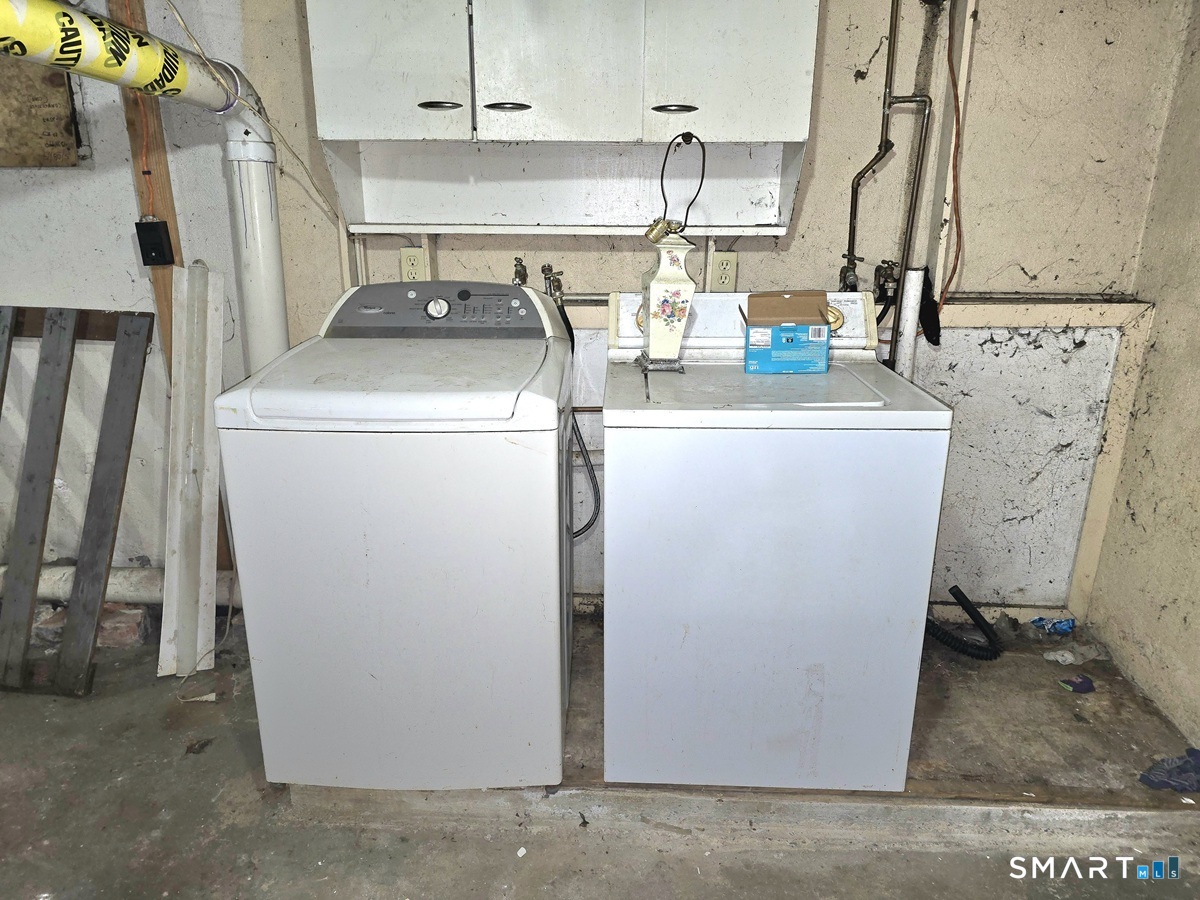 210 Hillside Avenue Hartford CT 06106