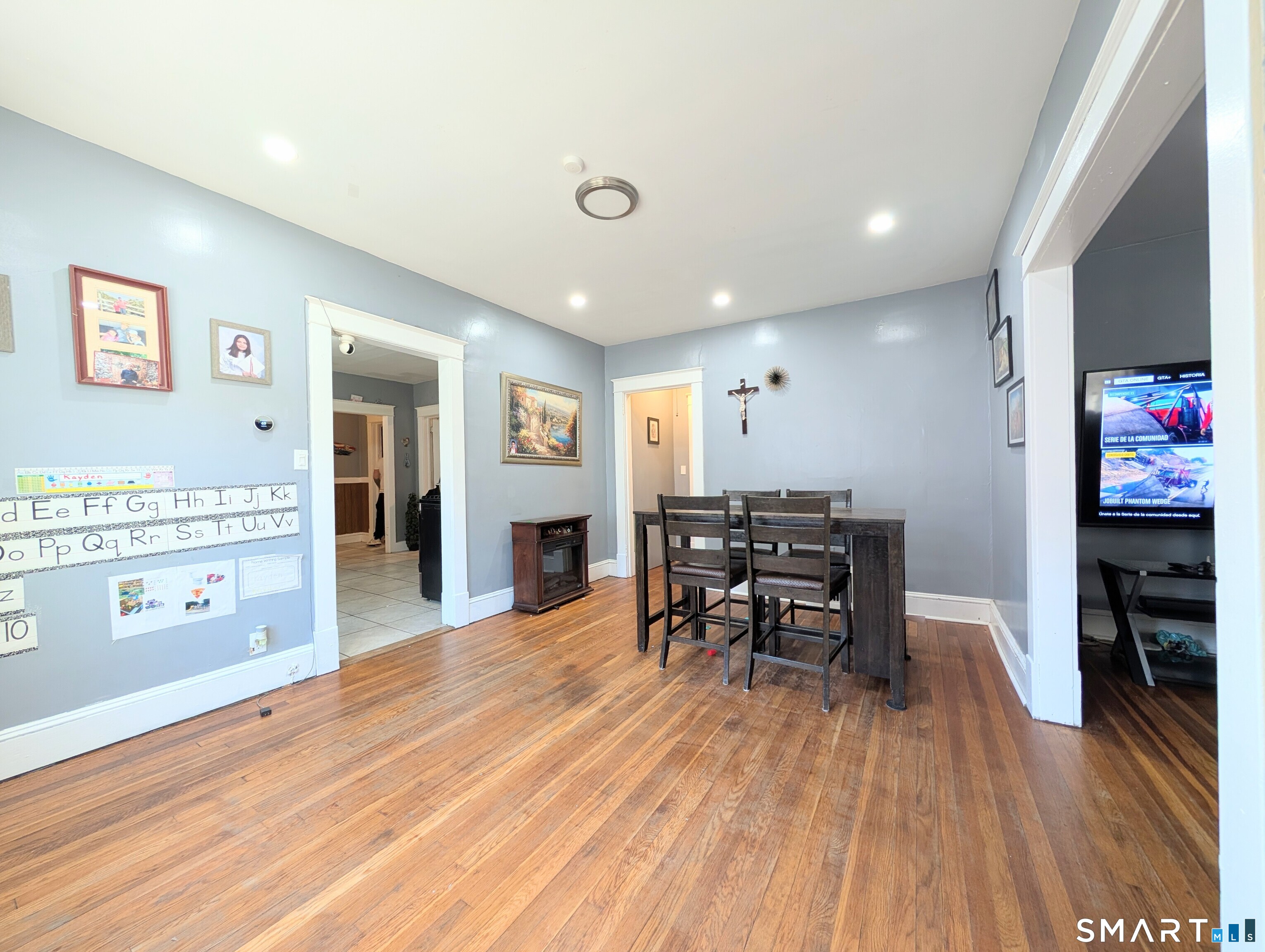 905 Cooke Street Waterbury CT 06704