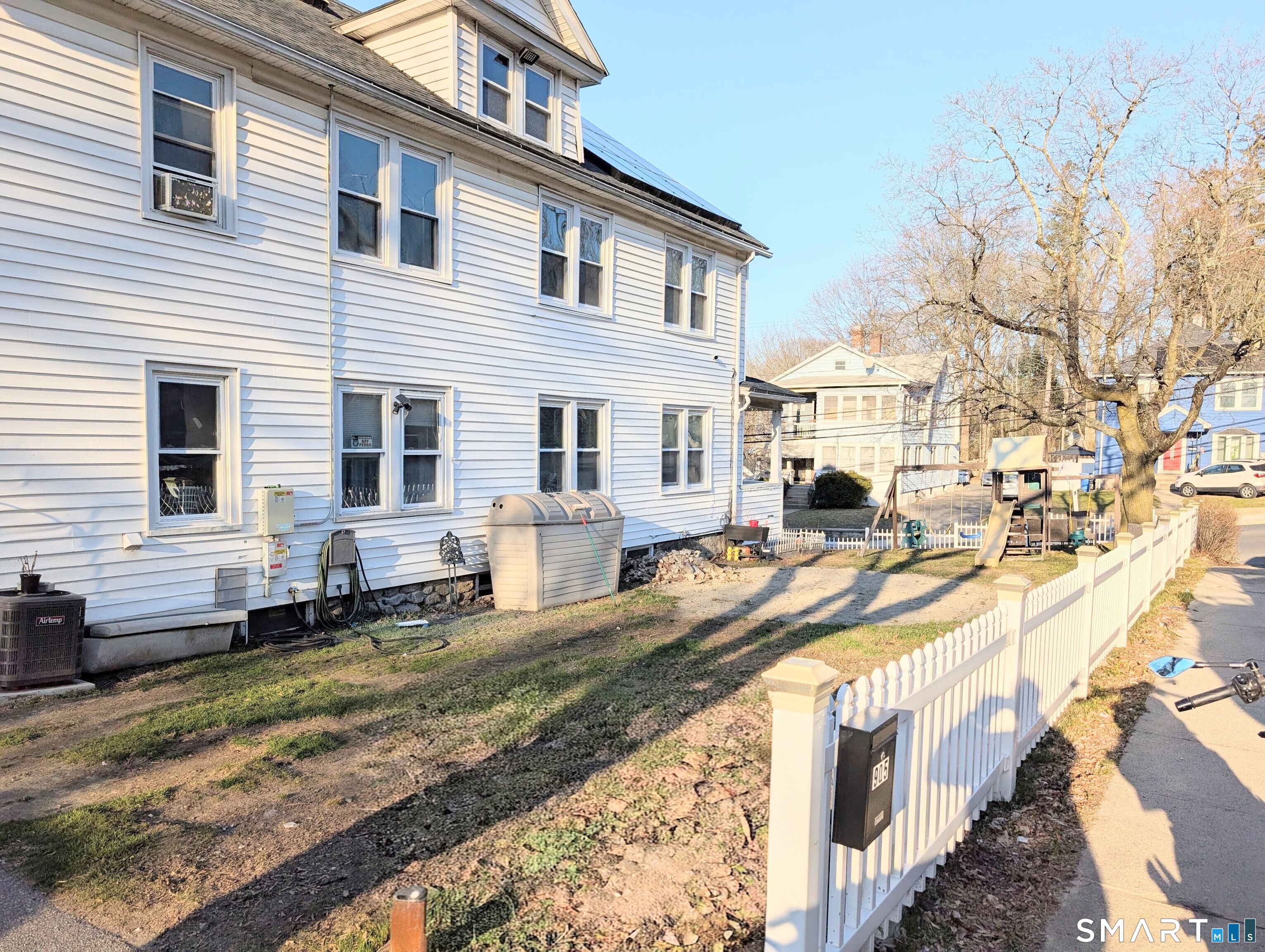 905 Cooke Street Waterbury CT 06704