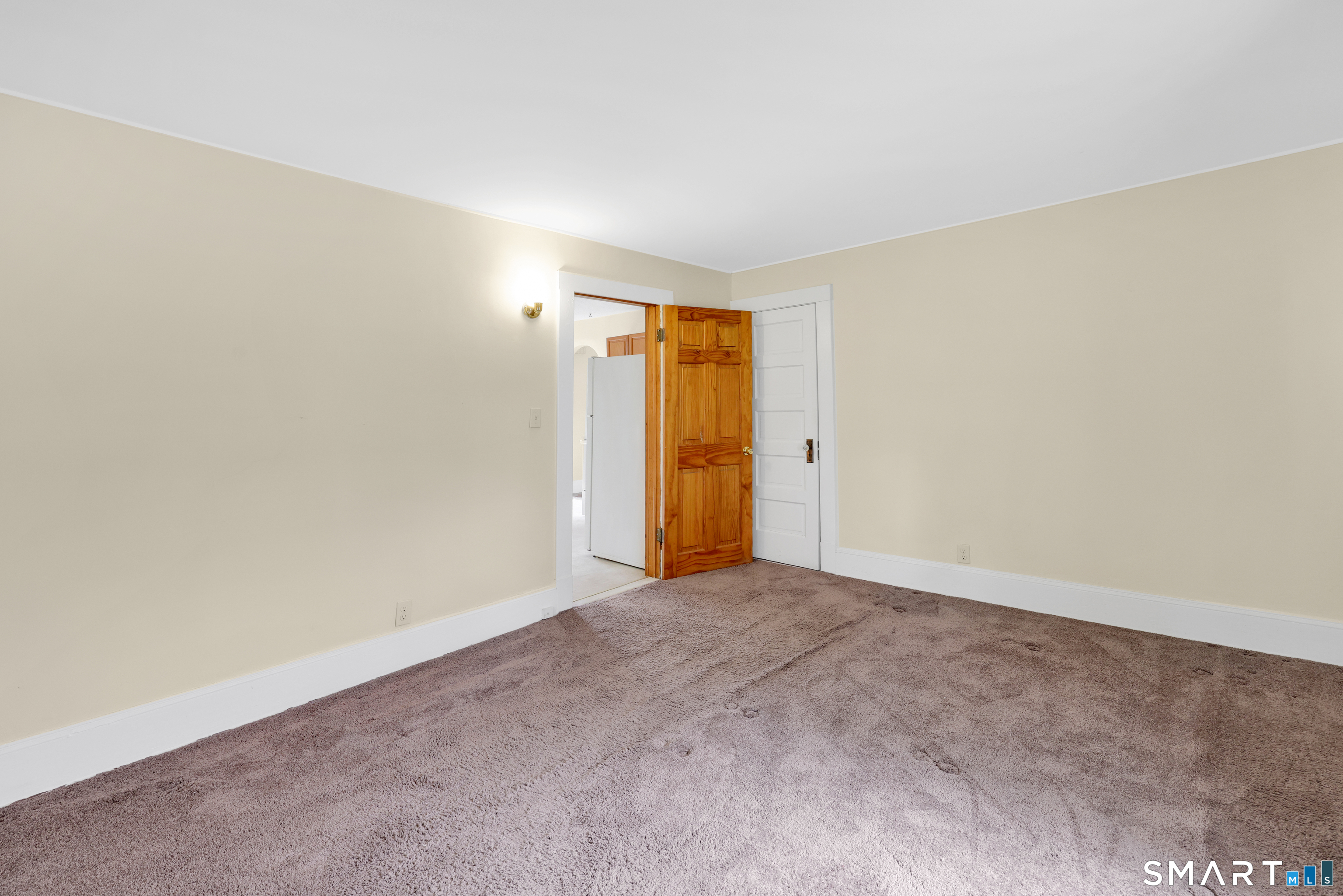 2 Woodward Avenue Enfield CT 06082