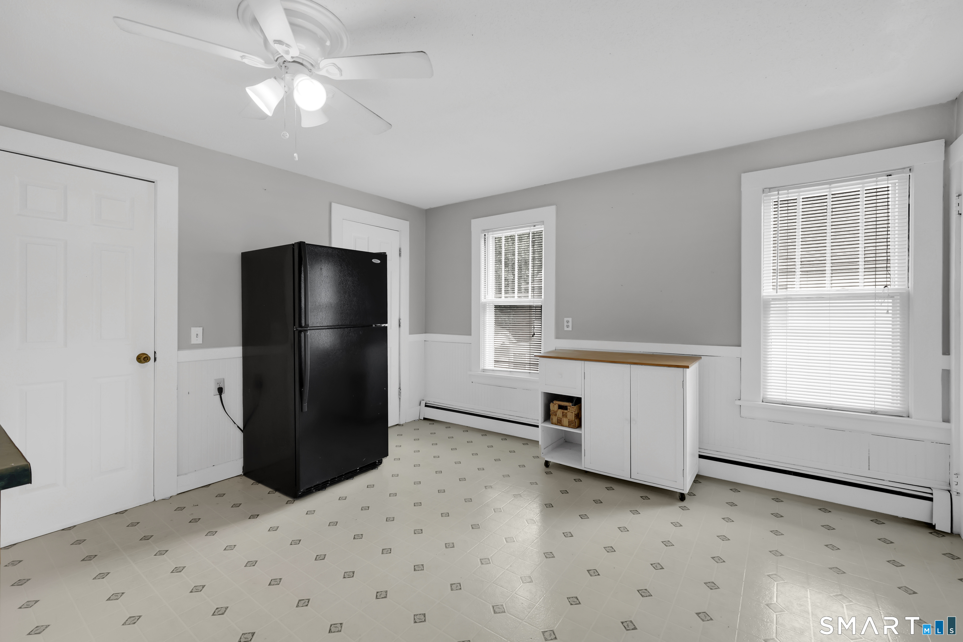 2 Woodward Avenue Enfield CT 06082