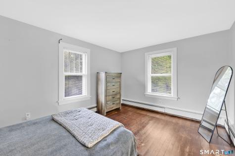 2 Woodward Avenue Enfield CT 06082