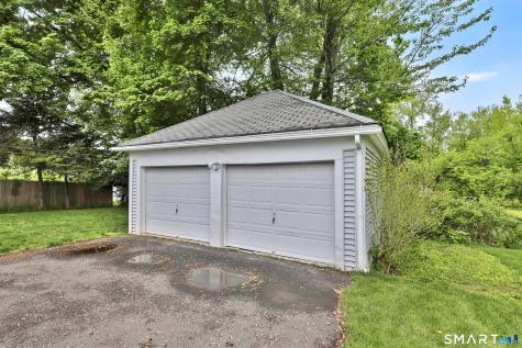2 Woodward Avenue Enfield CT 06082