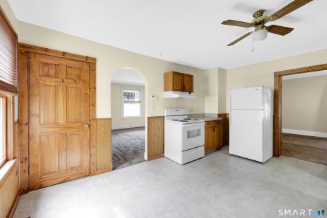 2 Woodward Avenue Enfield CT 06082