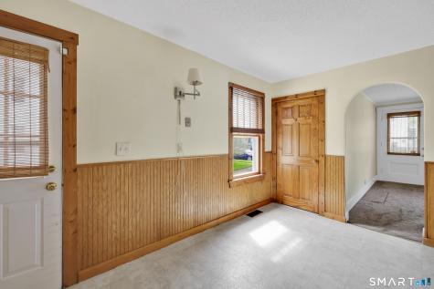 2 Woodward Avenue Enfield CT 06082