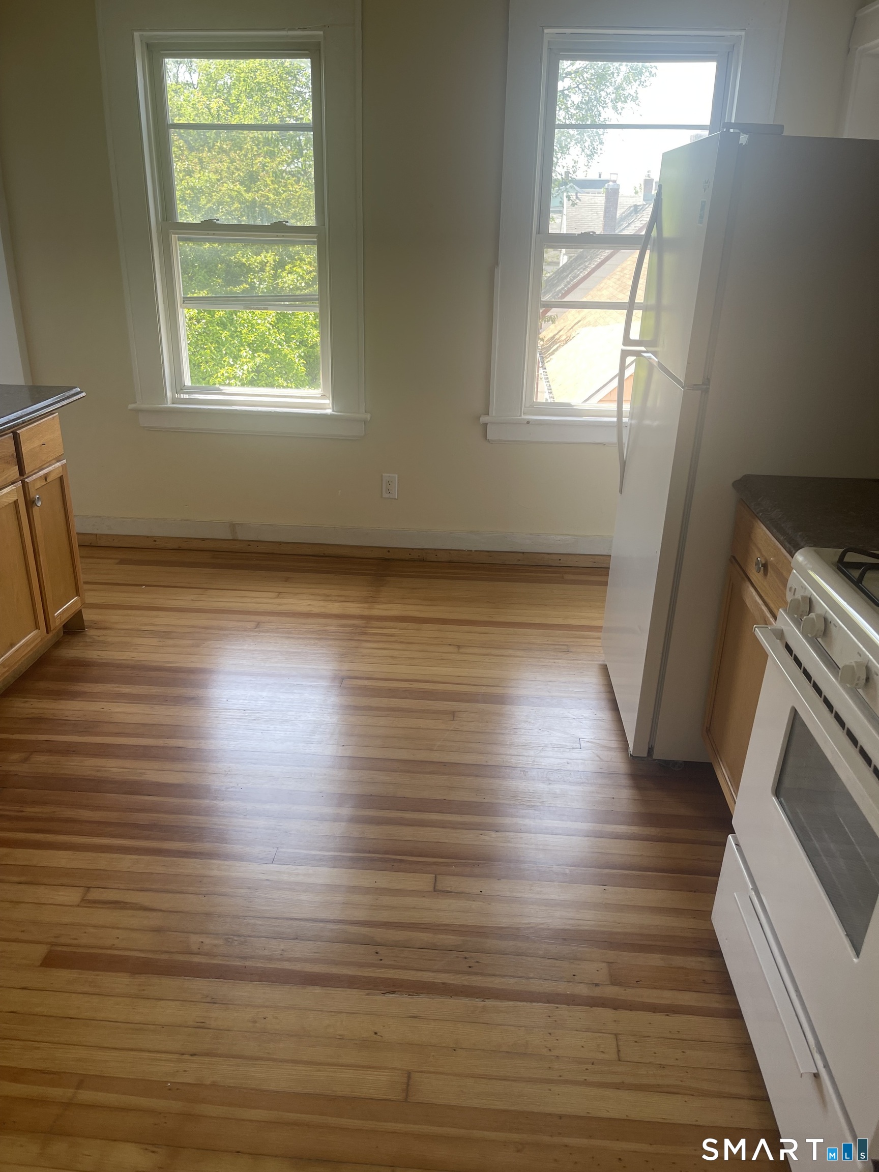 194 Adams Street Bridgeport CT 06607