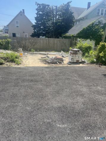 194 Adams Street Bridgeport CT 06607