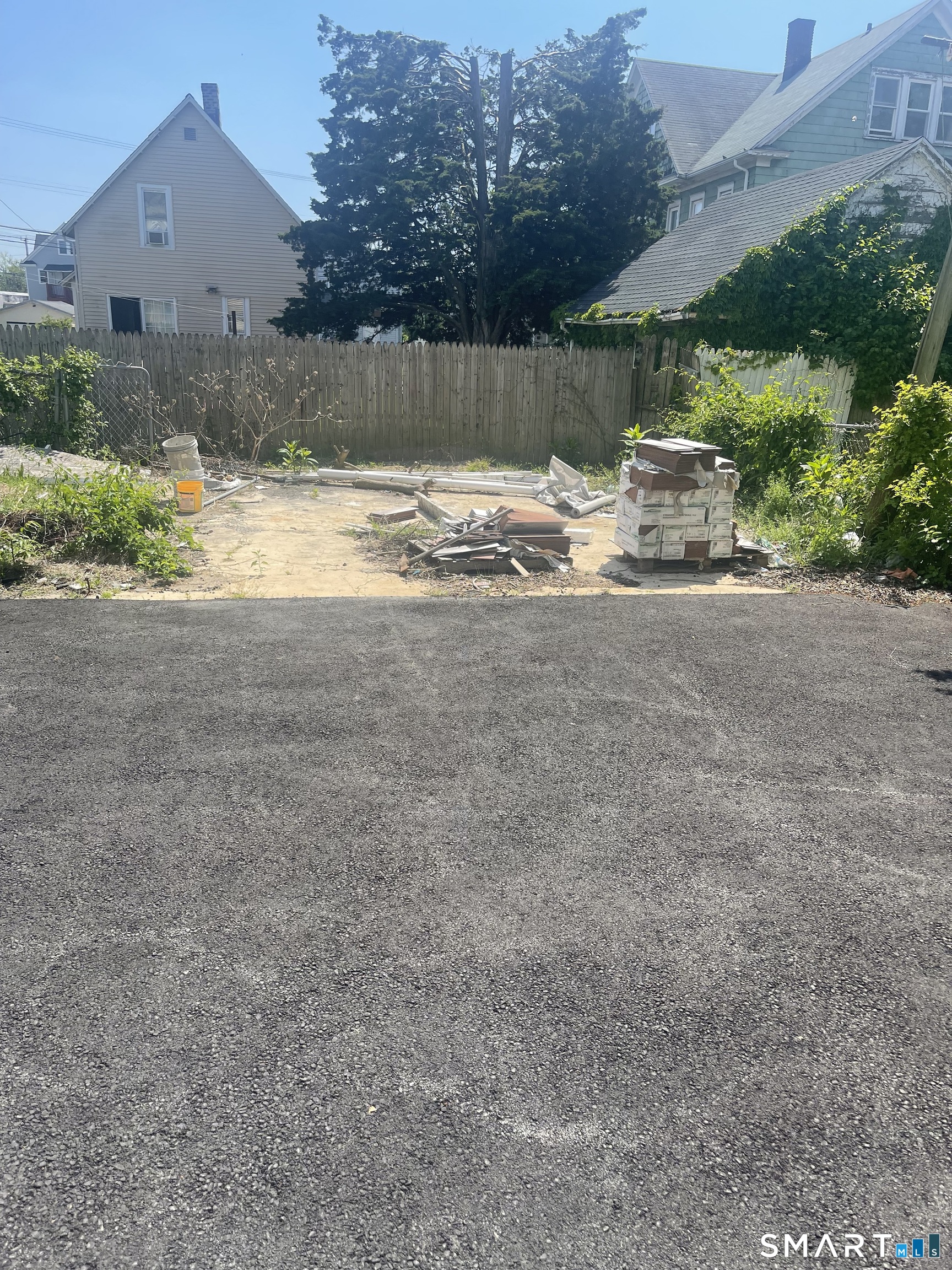 194 Adams Street Bridgeport CT 06607