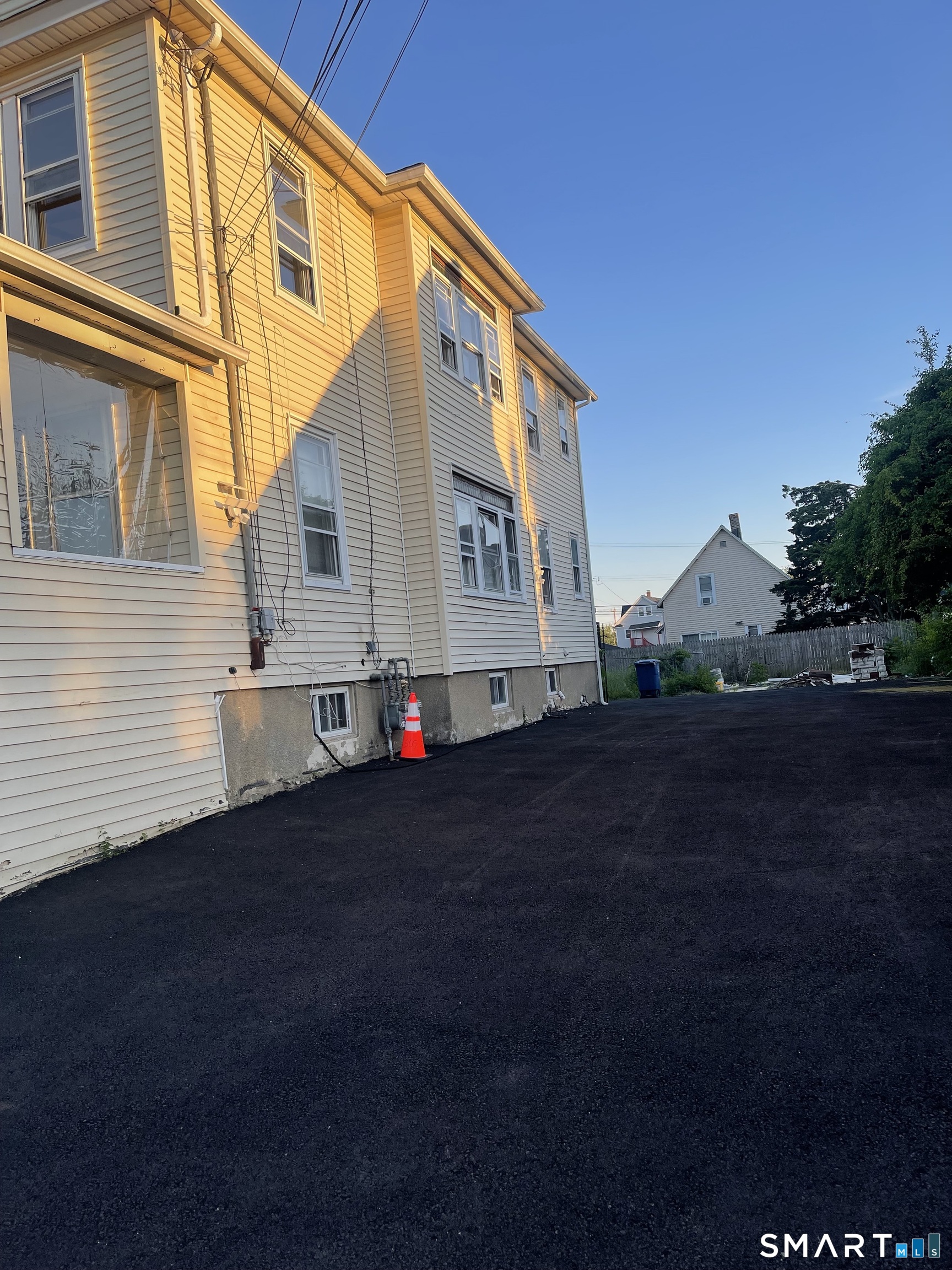 194 Adams Street Bridgeport CT 06607