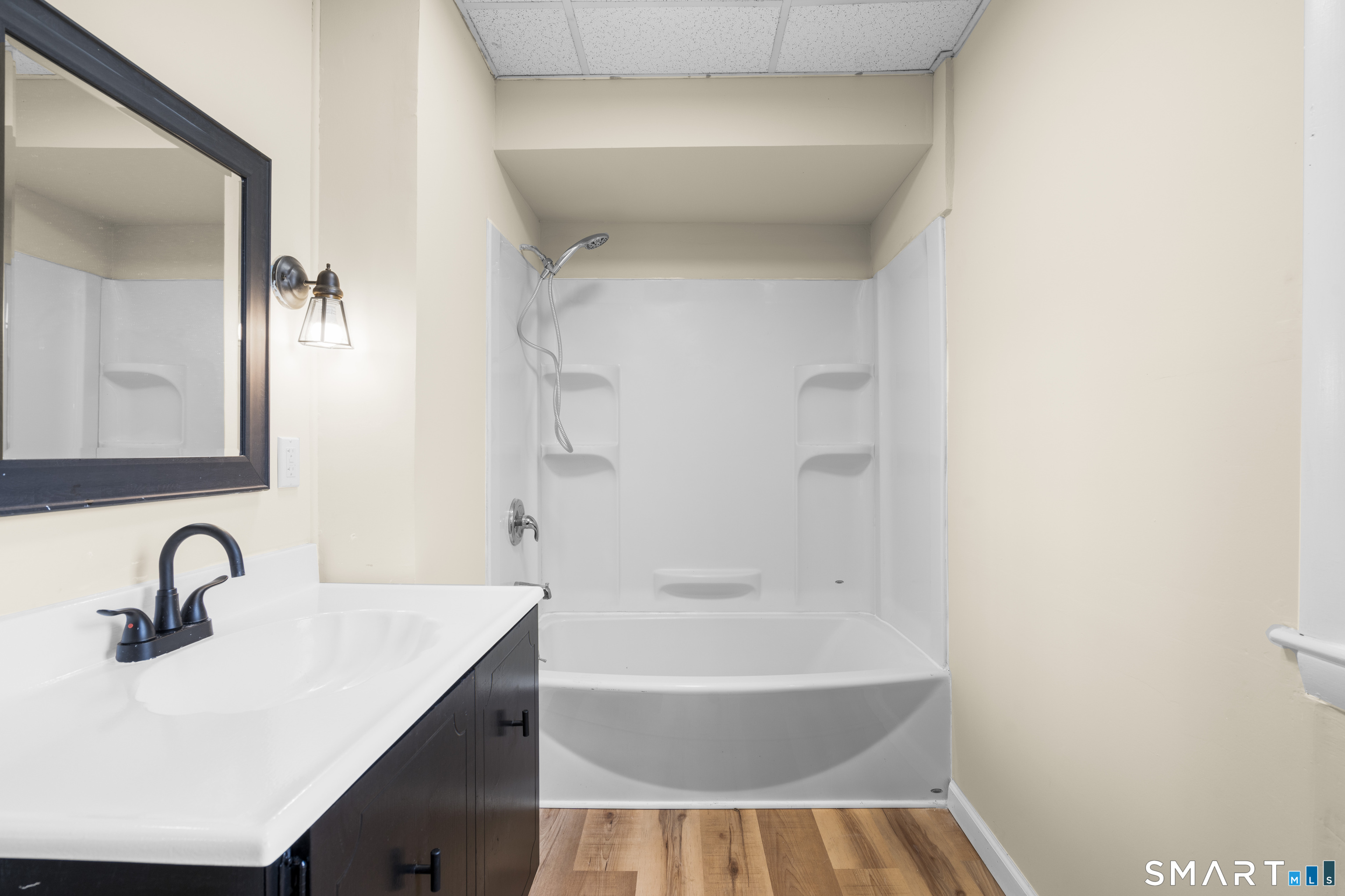 72 New Haven Avenue Waterbury CT 06708