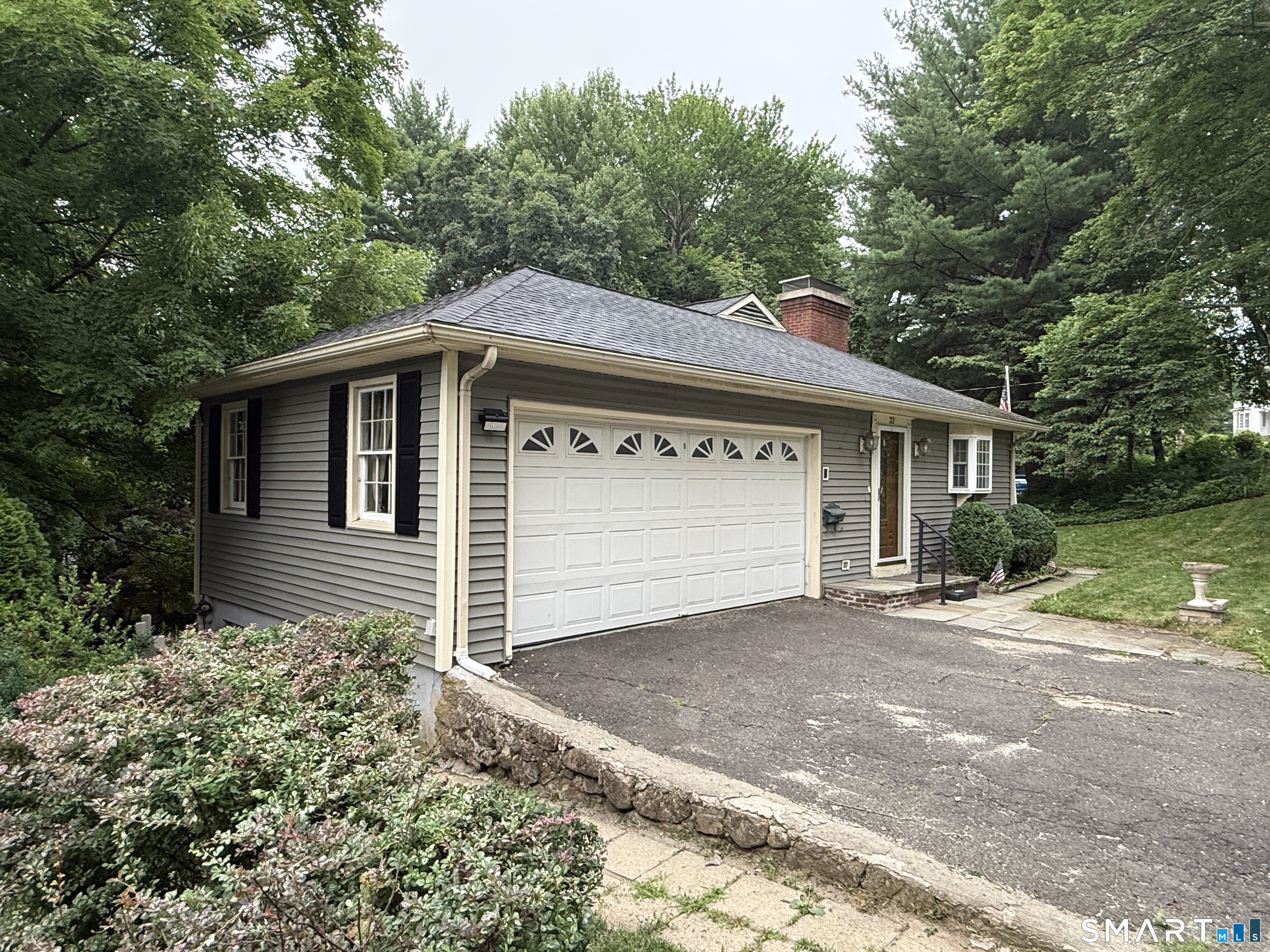 33 Hillcrest Avenue Watertown CT 06795