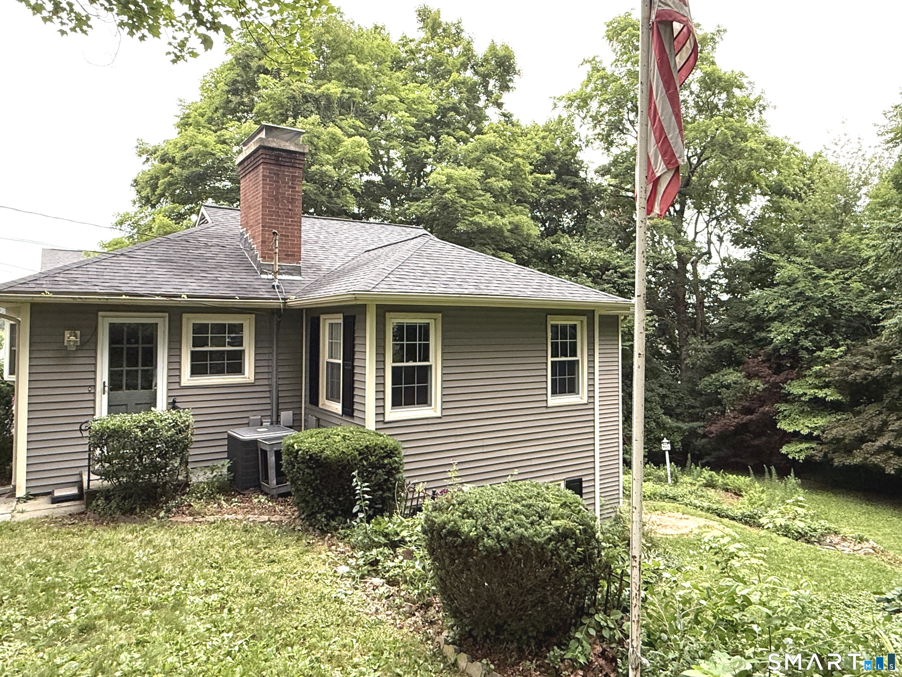 33 Hillcrest Avenue Watertown CT 06795