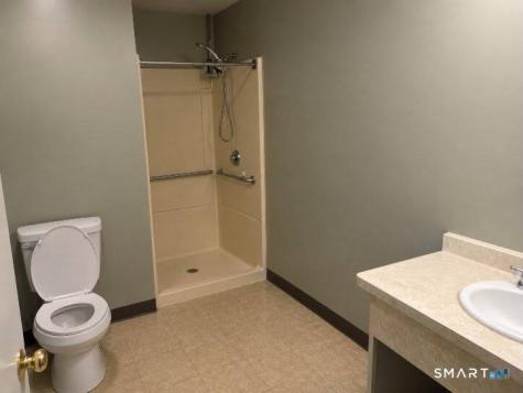 511 Maple Avenue Hartford CT 06114