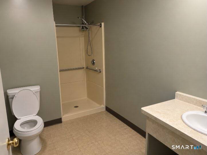 511 Maple Avenue Hartford CT 06114