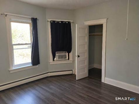 511 Maple Avenue Hartford CT 06114