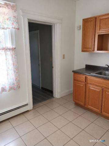511 Maple Avenue Hartford CT 06114