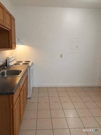 511 Maple Avenue Hartford CT 06114