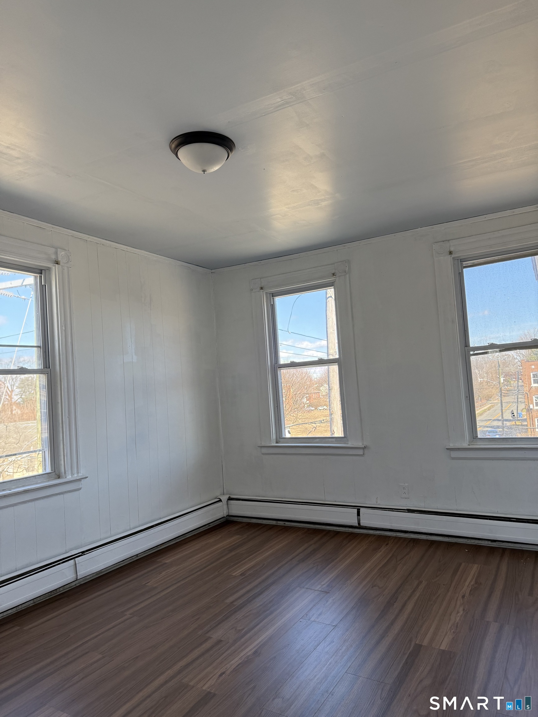 198 Oak Street New Britain CT 06051