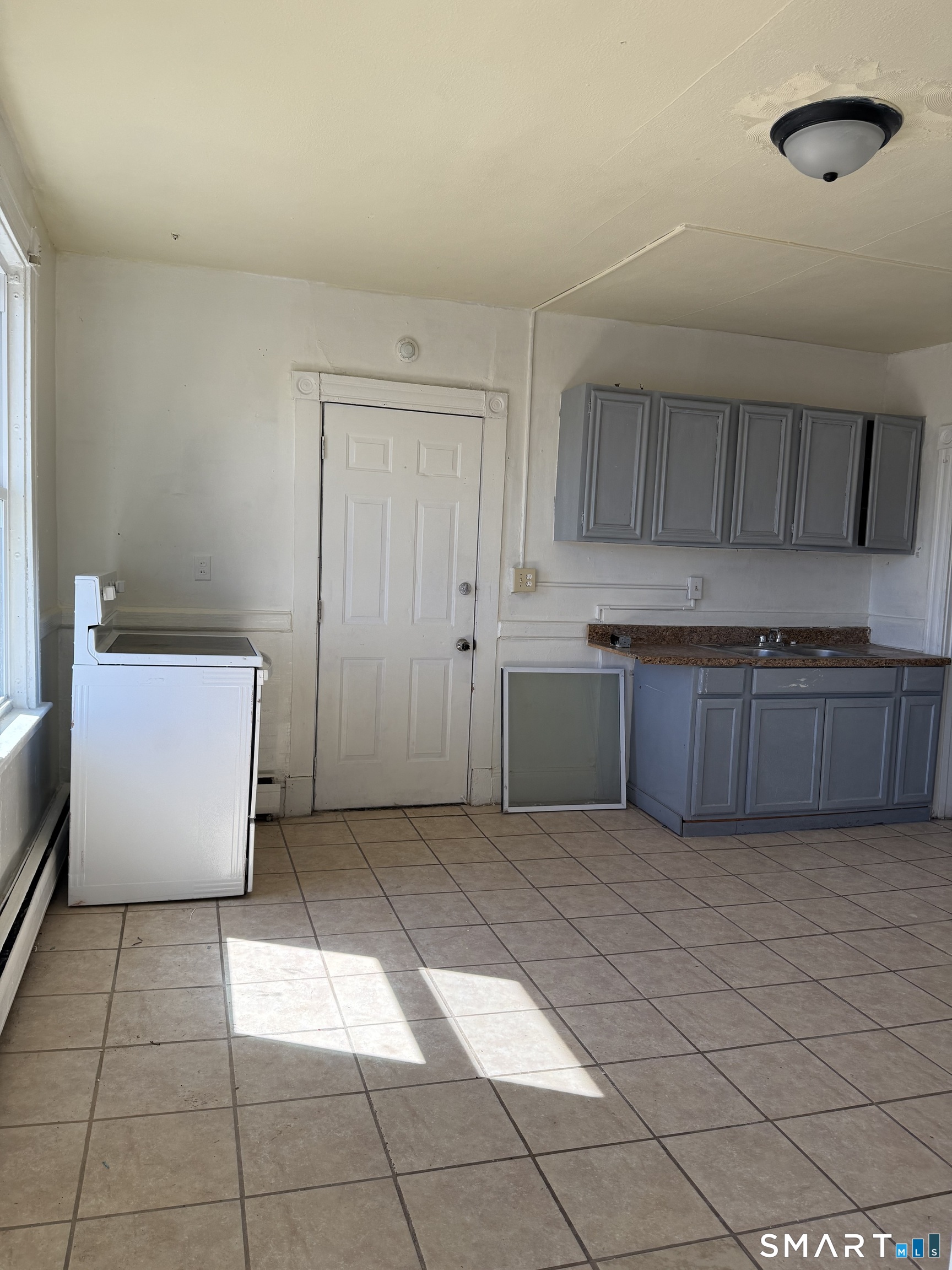 198 Oak Street New Britain CT 06051