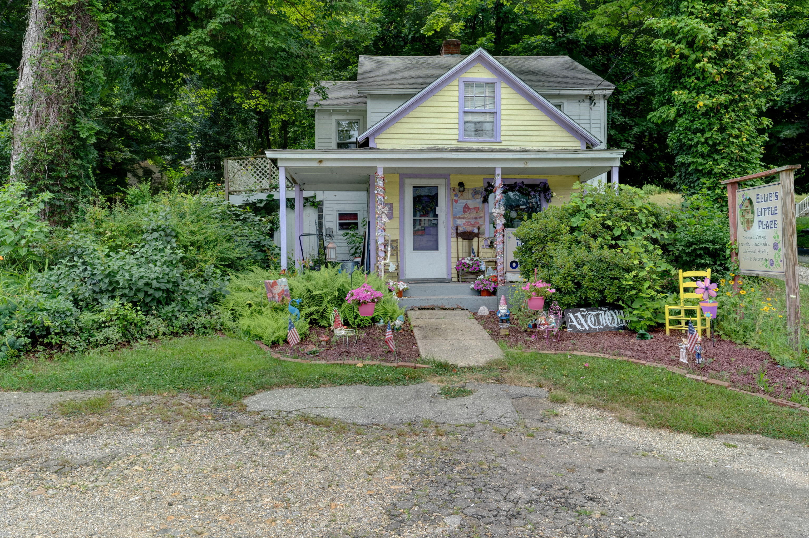 497-499 Storrs Road Mansfield CT 06250