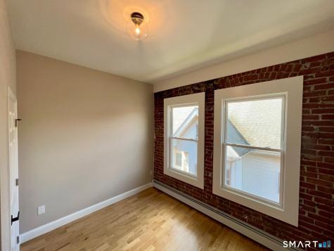 39 South Whiting Street New Britain CT 06051