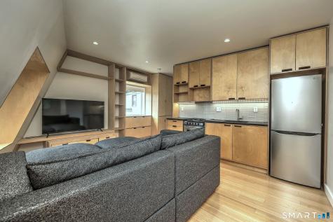 179 Scranton Street New Haven CT 06511