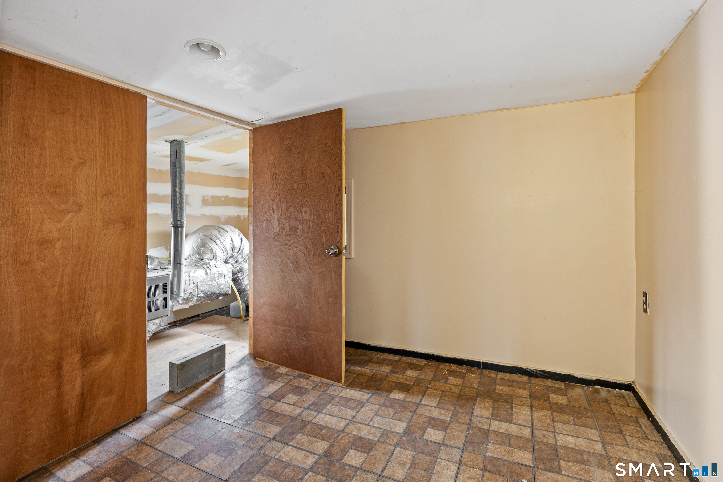 33 Martin Street Hartford CT 06120