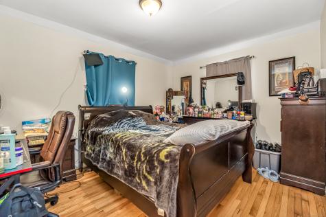 242 Pearl Harbor Street Bridgeport CT 06610