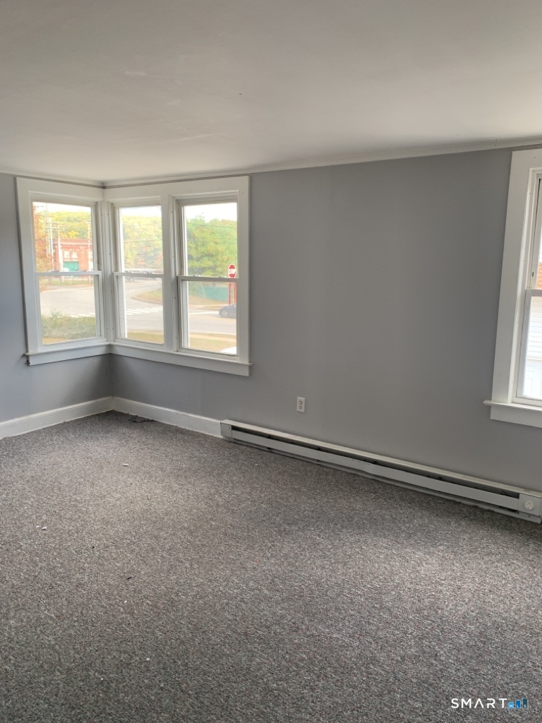 1-5 Taftville Occum Road Norwich CT 06360