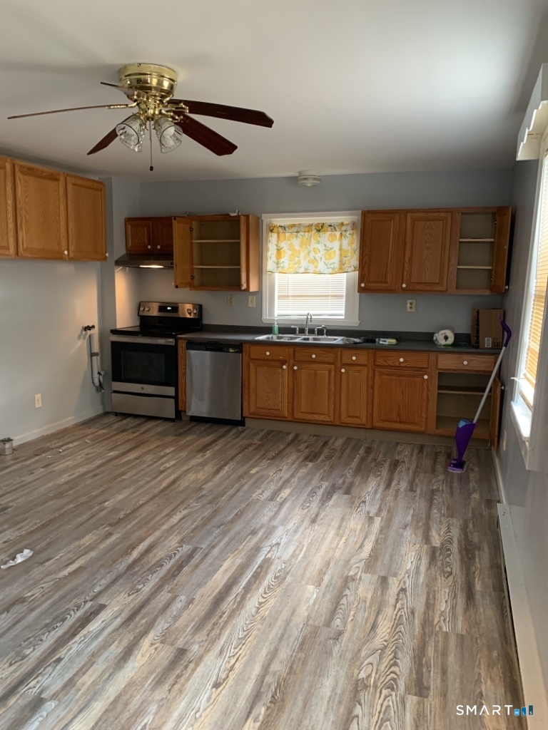 1-5 Taftville Occum Road Norwich CT 06360