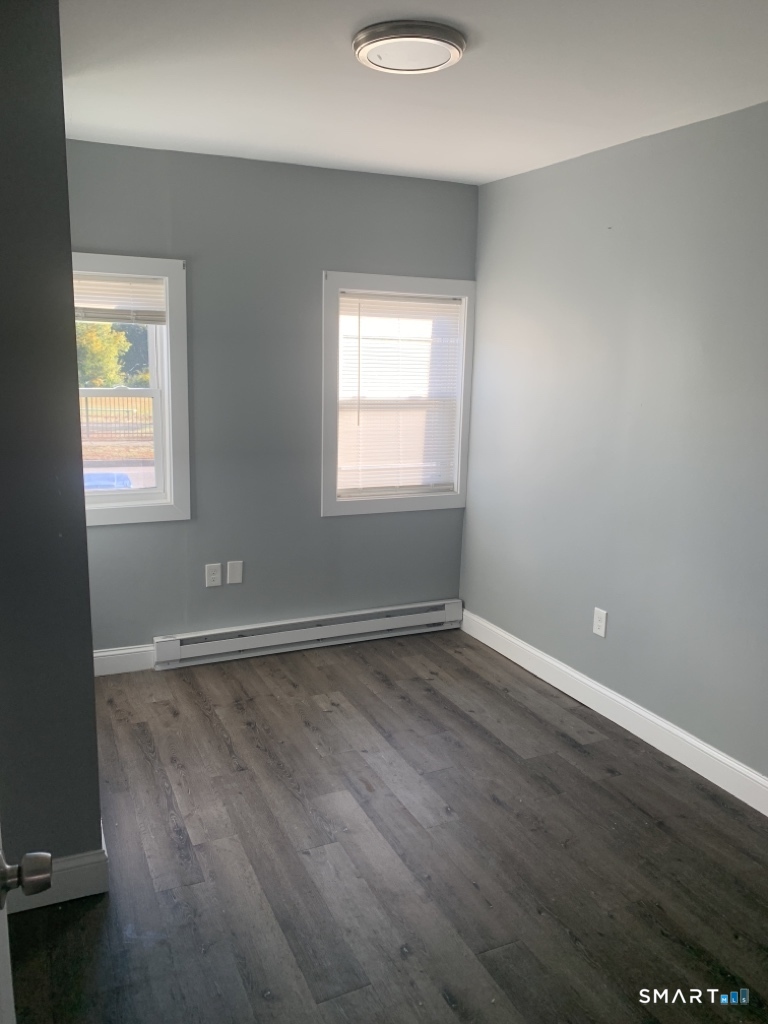 1-5 Taftville Occum Road Norwich CT 06360