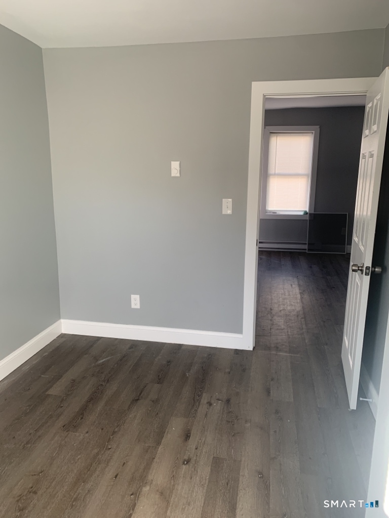 1-5 Taftville Occum Road Norwich CT 06360